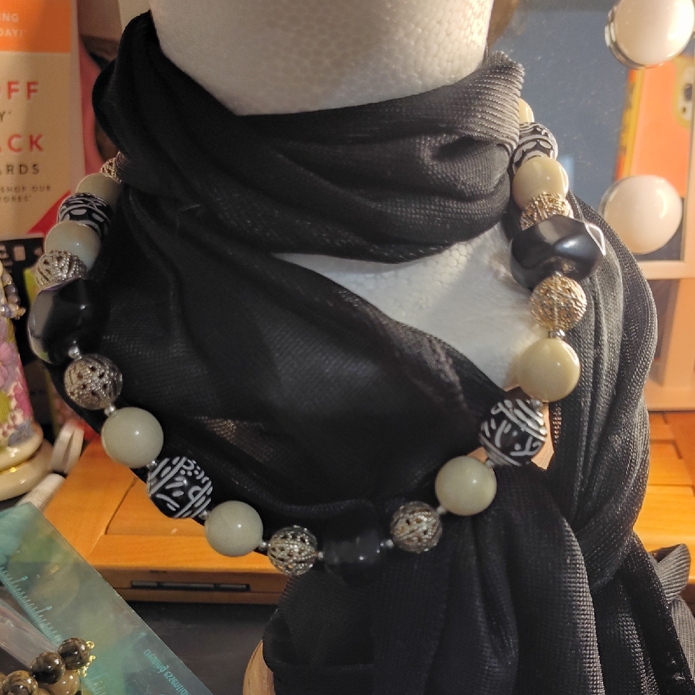 Elegant Black and Cream Beaded Necklace
